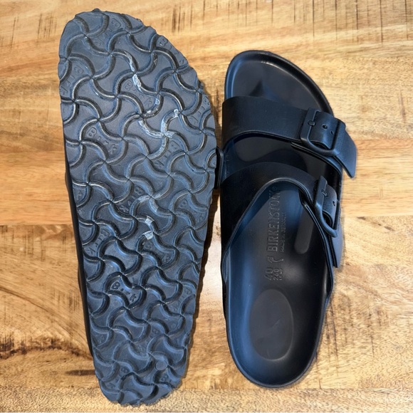 Birkenstock Arizona Black Slide Sandals - Picture 5 of 8